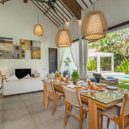 Villa Alice By Villa Finder Seminyak Exteriör bild