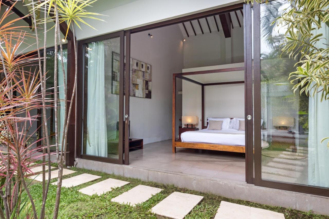 Villa Alice By Villa Finder Seminyak Exteriör bild