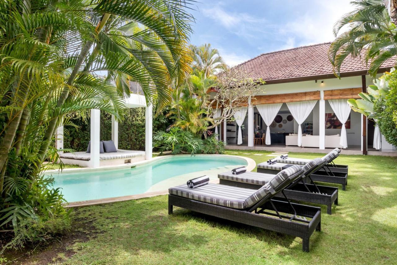 Villa Alice By Villa Finder Seminyak Exteriör bild