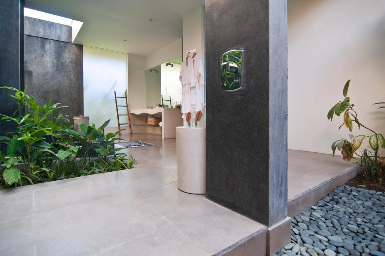Villa Alice By Villa Finder Seminyak Exteriör bild